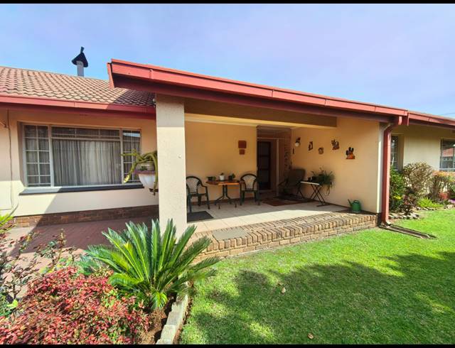 3 BEDROOM HOUSE FOR SALE IN VAALPARK